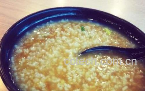 小米鸡粥的做法与功效-1
