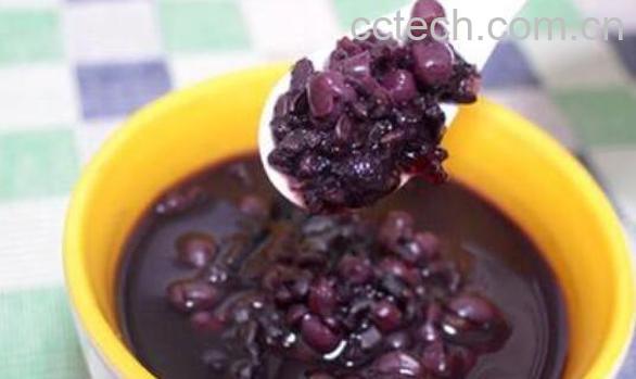 黑米粥的功效与作用有哪些-1