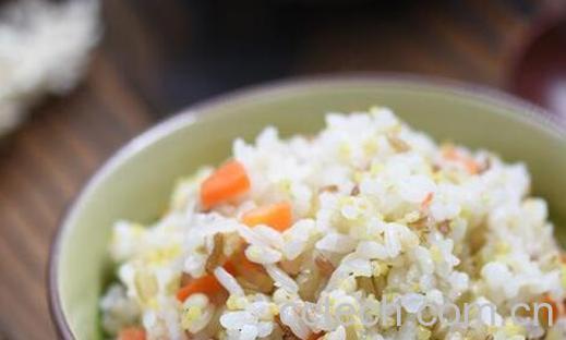 青稞米的食用方法 蓝青稞米的吃法-0