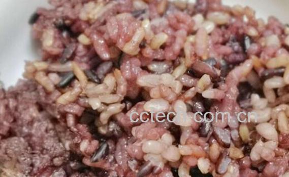 三色糙米饭怎么做 三色糙米饭营养价值-1