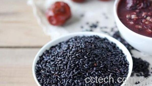 黑香米怎么吃 黑香米的做法-1