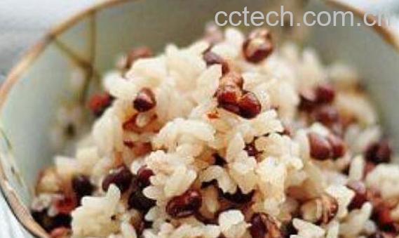 高粱米的营养价值 吃高粱米有什么好处-1