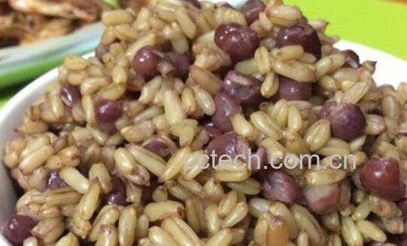 燕麦米的功效与作用-1