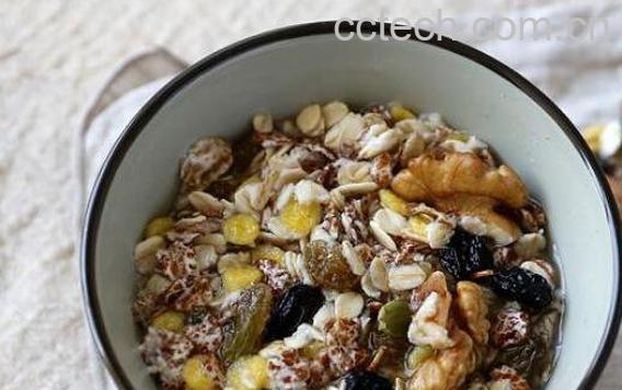 血燕麦的功效与作用-1