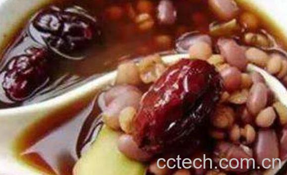 喝薏米红豆粥的禁忌有哪些-1