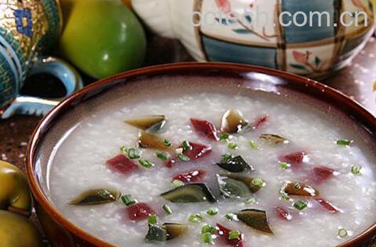 皮蛋瘦肉粥的材料和做法步骤-0