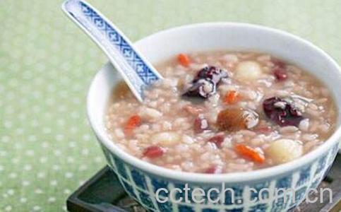 健脾养胃粥怎么做 健脾养胃粥的常见做法-0