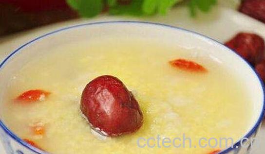 小米板栗红枣粥-1