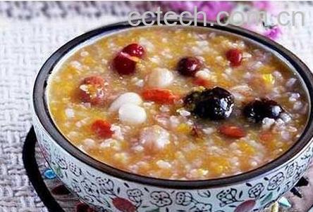 小米板栗核桃粥的材料和做法步骤-0