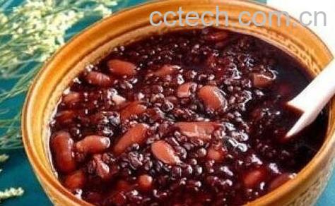 八宝粥的材料与做法 吃八宝粥的好处-0