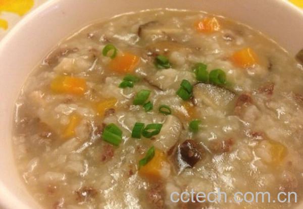 果蔬百科胡萝卜香菇牛肉粥的做法-0