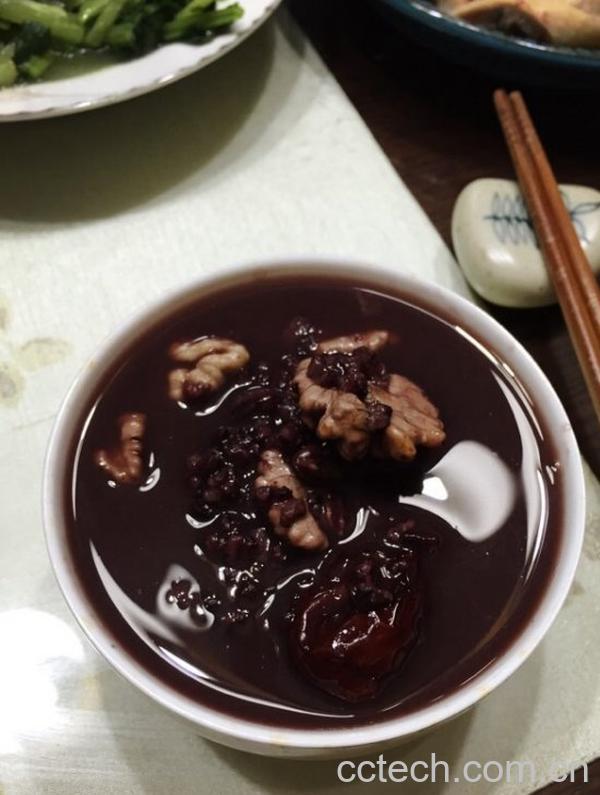 果蔬百科无花果红薯血糯米粥的做法-0