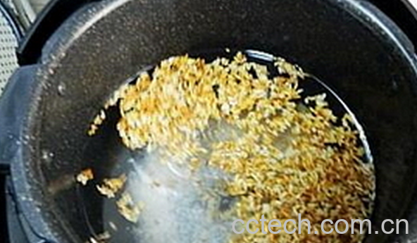 果蔬百科清肠小米粥的做法-0