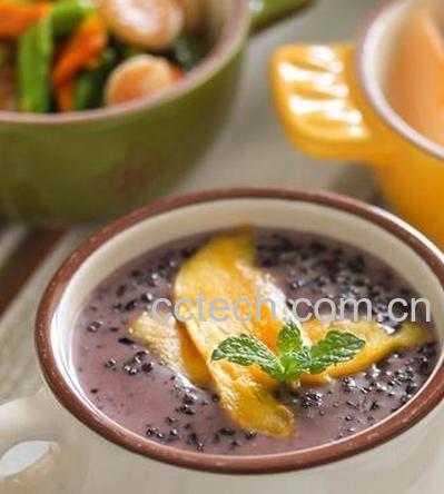 果蔬百科椰浆紫米粥的做法-0