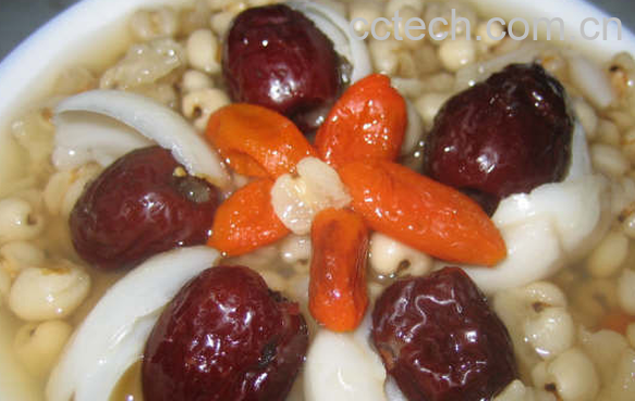 果蔬百科薏米百合粥的做法与功效-0