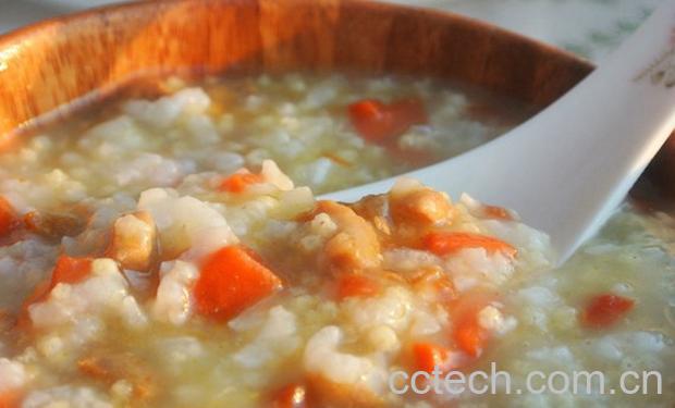 果蔬百科胡萝卜肉末粥的做法-0