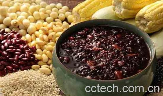 果蔬百科黑米薏米红豆粥的功效-0