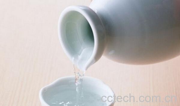 果蔬百科喝白酒的好处和坏处-0