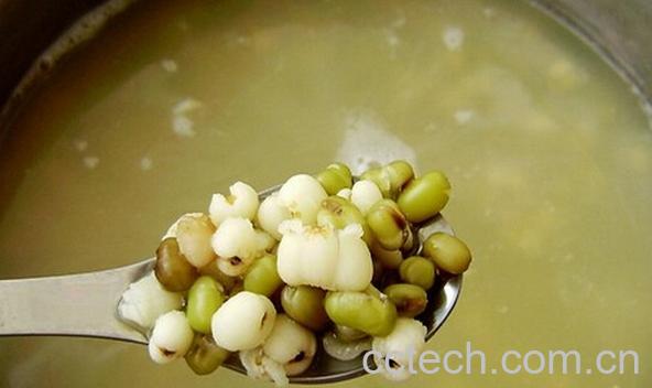 果蔬百科薏米绿豆粥-0