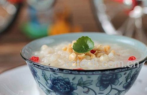 果蔬百科荷叶薏仁粥-0