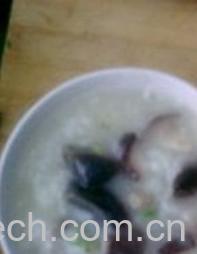 果蔬百科香菇皮蛋瘦肉粥-0