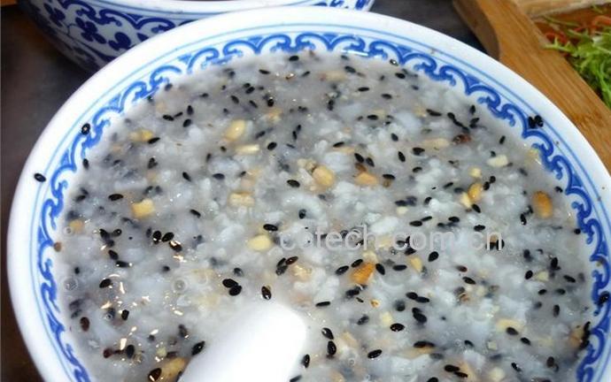 果蔬百科小米芝麻粥-0