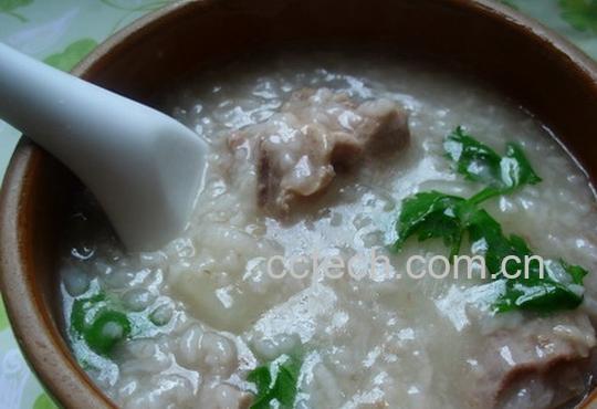 果蔬百科白萝卜骨头粥-0