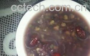 果蔬百科黑米薏仁绿豆粥-0
