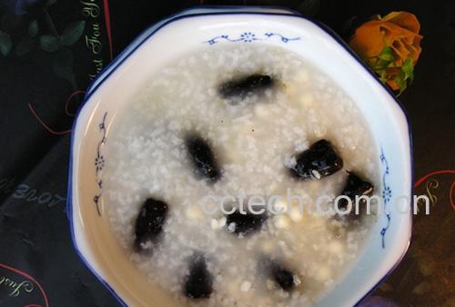 果蔬百科芡实糯米粥的功效-0