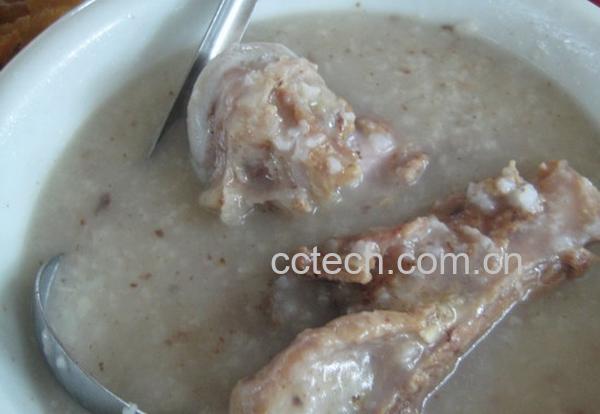 果蔬百科咸骨粥的做法-0