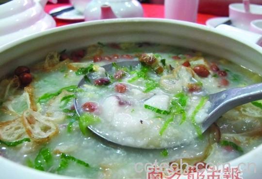果蔬百科鱼鳔粥的功效-0