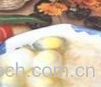 果蔬百科银耳鸽蛋粥怎么做-0