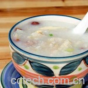 果蔬百科鲤鱼粥的功效-0