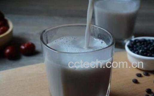 黑豆豆浆的功效与作用-1