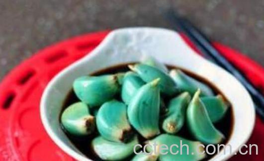 醋泡大蒜的功效与作用及禁忌-0