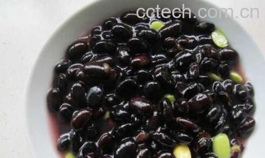 醋泡黑豆的功效与作用 吃醋泡黑豆的好处-1