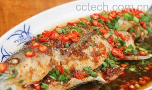 吃鱼的好处和坏处 吃鱼卡到怎么办-1