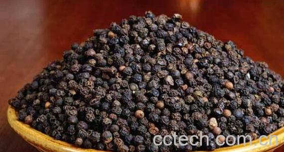 白胡椒和黑胡椒的区别-1