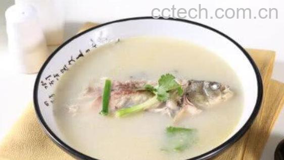 鱼汤有什么营养和功效-0