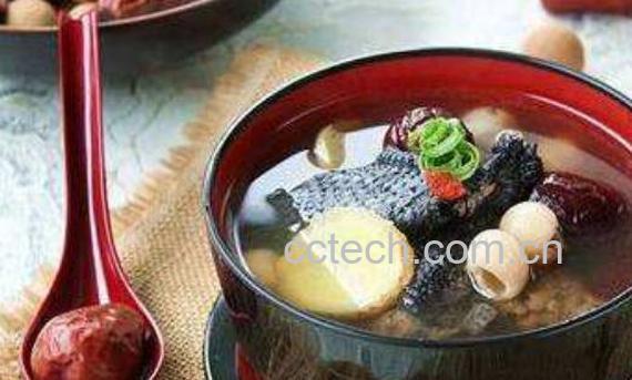 乌鸡汤的功效与作用 喝乌鸡汤禁忌-0