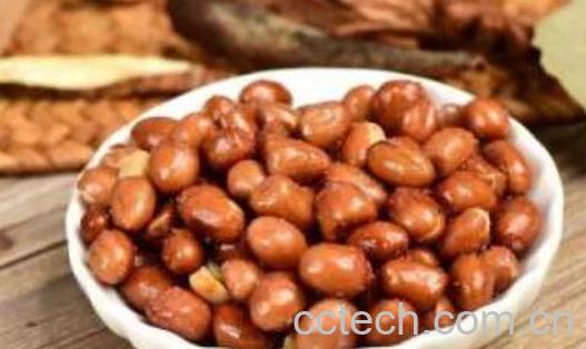 用盐干炒花生米的诀窍-0