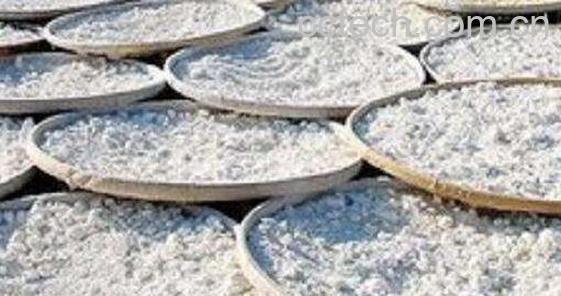 红薯粉冲水喝有什么功效 红薯粉冲开水喝的功效-1