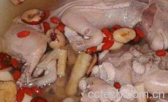 羊胎盘的功效与作用 女人吃羊胎盘的好处-0