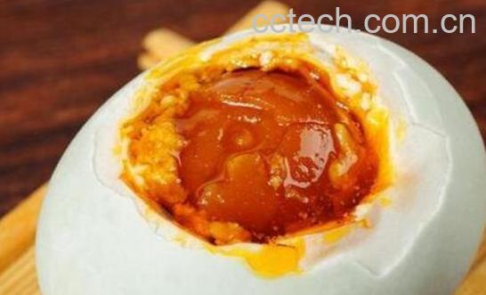 盐水咸鸭蛋的腌制方法-0