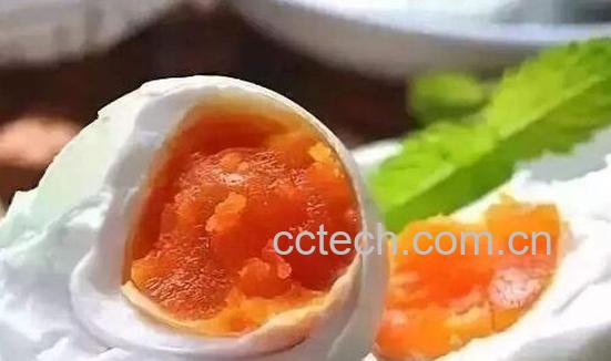 七天快速腌鸭蛋出油-1