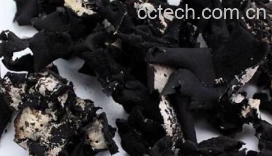 石耳煮水喝的功效与作用-0