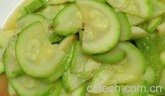 西胡瓜为什么不能吃 经常吃西葫芦有什么害处-0