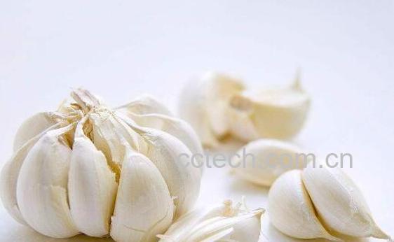 女人吃大蒜有什么好处 女人吃大蒜有什么危害-1