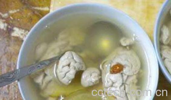 宝宝吃猪脑的功效与作用-0