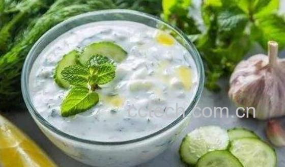 黄瓜香蕉的功效与作用-1